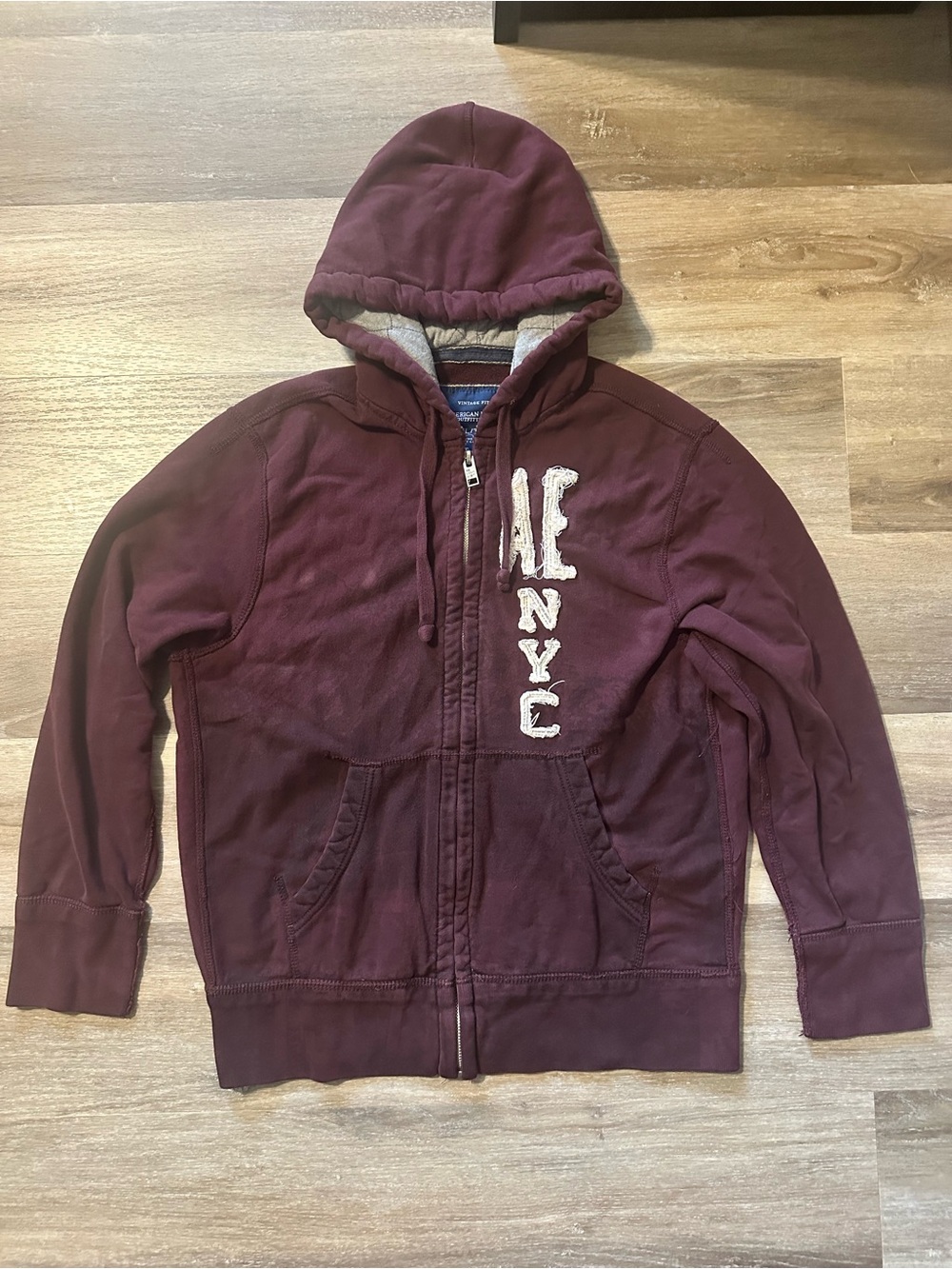 American Eagle AE NYC Maroon Zip‑Up Hoodie – Size XL – Vintage Distressed